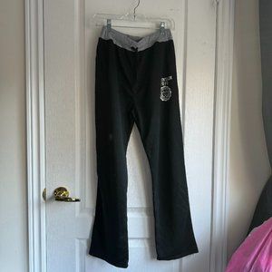 black sweatpants